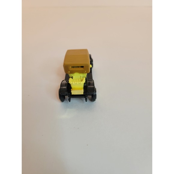 NIB Vintage Reader's Digest Collector Peerless #211 1:64 Diecast Model Car - Picture 4 of 7